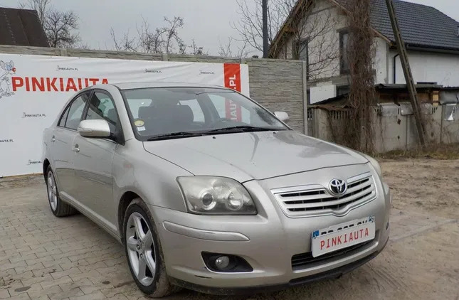 toyota avensis sieniawa Toyota Avensis cena 10900 przebieg: 327672, rok produkcji 2008 z Sieniawa